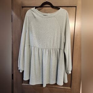 Emerald long sleeve top